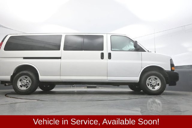Used 2024 Chevrolet Express 3500 LS RWD image 37