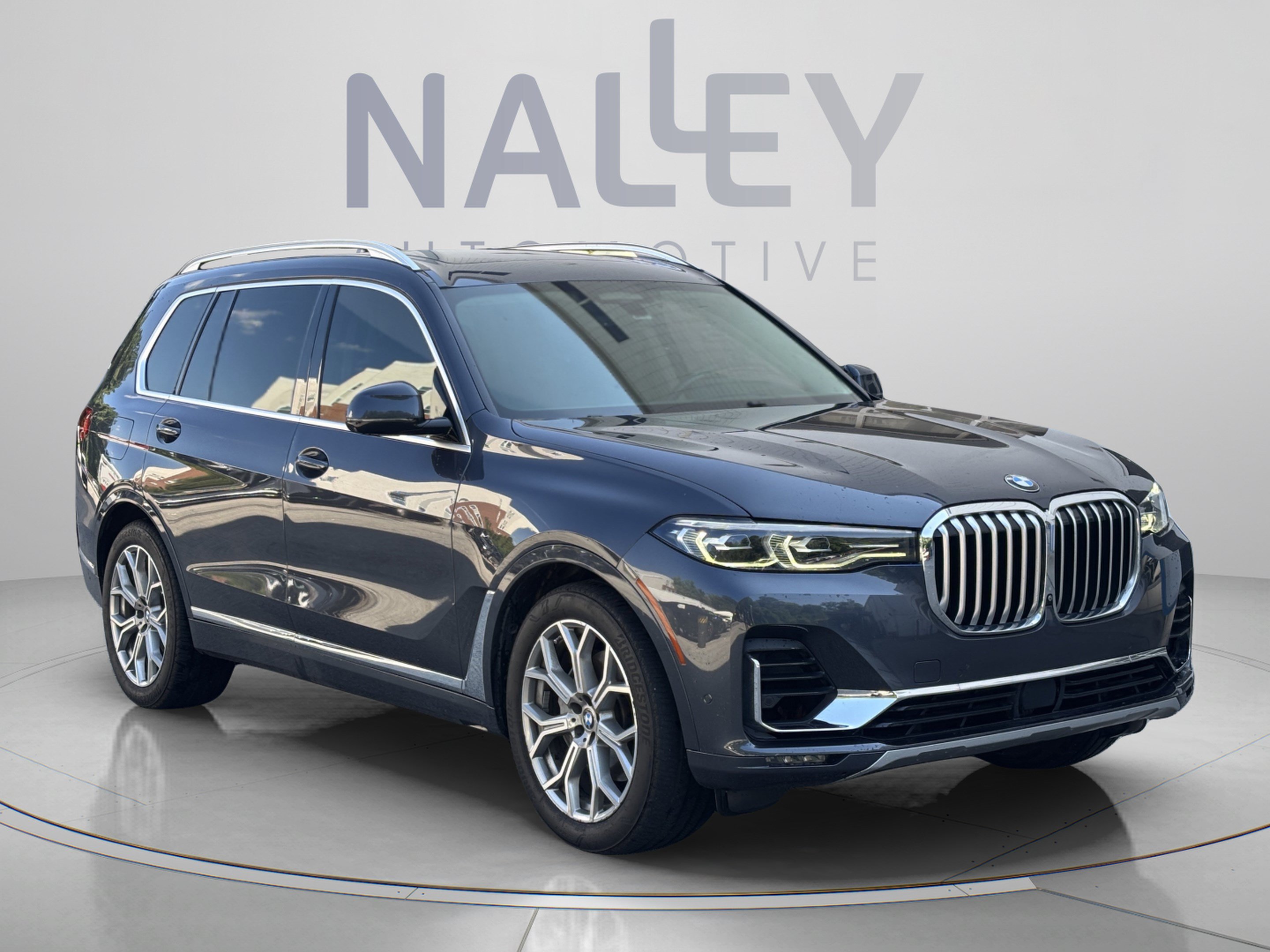Used 2019 BMW X7 xDrive50i w/ Premium Package AWD/4WD image 5