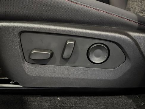 New 2025 Chevrolet Colorado Z71 w/ Technology Package image 11