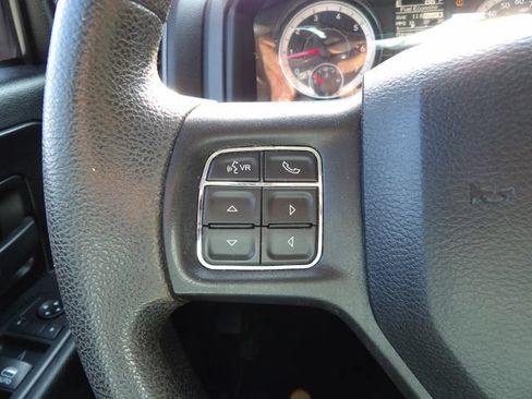 Used 2019 RAM 1500 Express w/ Express Value Package AWD/4WD image 19