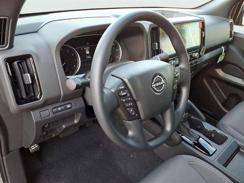 New 2026 Nissan Frontier SV image 11