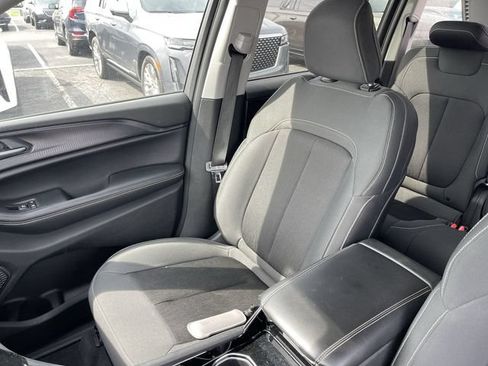 Used 2023 Jeep Grand Cherokee Laredo w/ Luxury Tech Group I AWD/4WD image 23