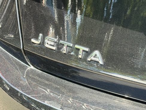 Used 2023 Volkswagen Jetta SE FWD image 24
