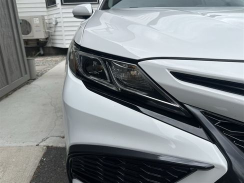 Used 2021 Toyota Camry SE w/ Cold Weather Package AWD/4WD image 34
