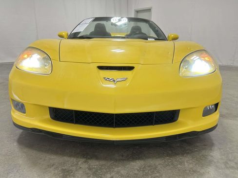 Used 2012 Chevrolet Corvette Grand Sport w/ 4LT Preferred Equipment Group RWD image 6