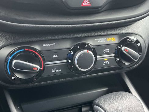 Certified 2022 Kia Soul LX w/ Technology Package image 26