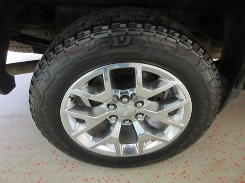 Used 2018 GMC Sierra 1500 SLT w/ SLT Premium Package image 25