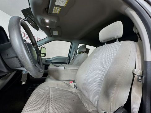 Used 2017 Ford F250 XLT w/ XLT Premium Package image 22