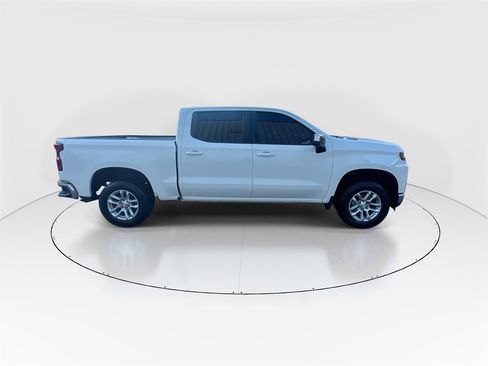 Used 2022 Chevrolet Silverado 1500 LT image 9