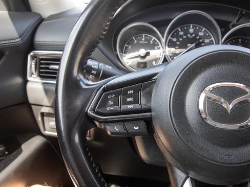 Used 2018 MAZDA CX-5 Touring w/ Preferred Equipment Package AWD/4WD image 26