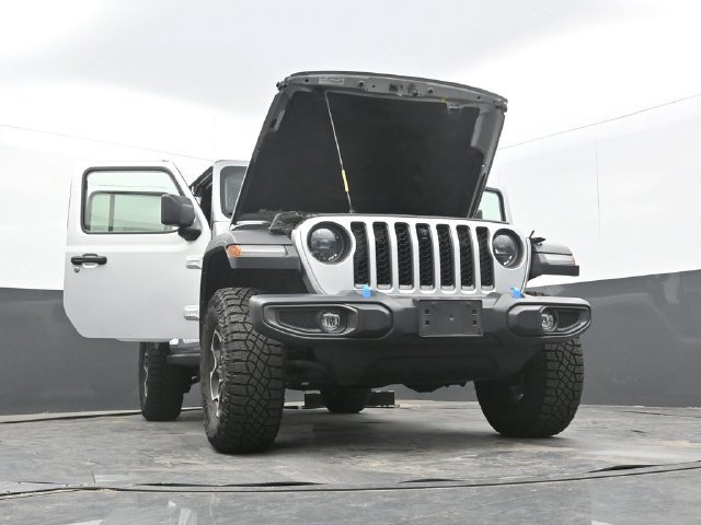Used 2023 Jeep Wrangler Unlimited Rubicon 4xe w/ Cold Weather Group AWD/4WD image 66
