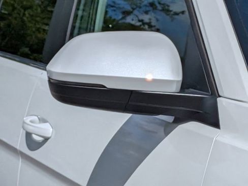 Certified 2026 Volkswagen Atlas SE image 10