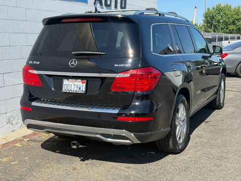 Used 2015 Mercedes-Benz GL 320 BlueTEC 4MATIC image 5