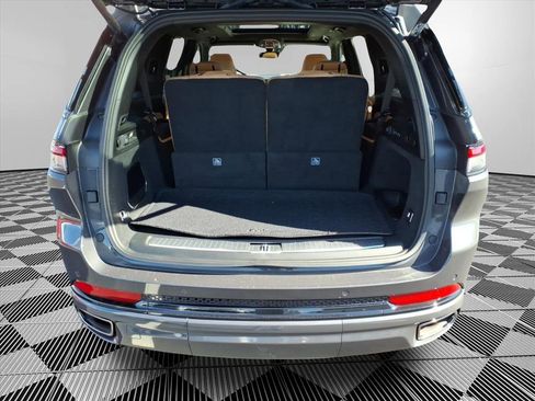 New 2025 Jeep Grand Cherokee L Summit image 8