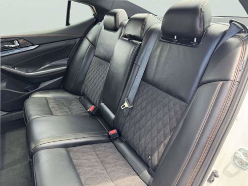 Used 2023 Nissan Maxima SR w/ Sport Mat Group FWD image 39