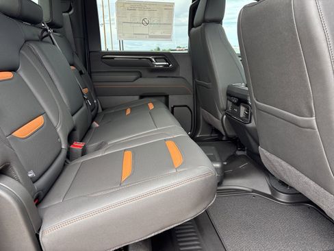 New 2026 GMC Sierra 2500 AT4 w/ AT4 Premium Plus Package image 19