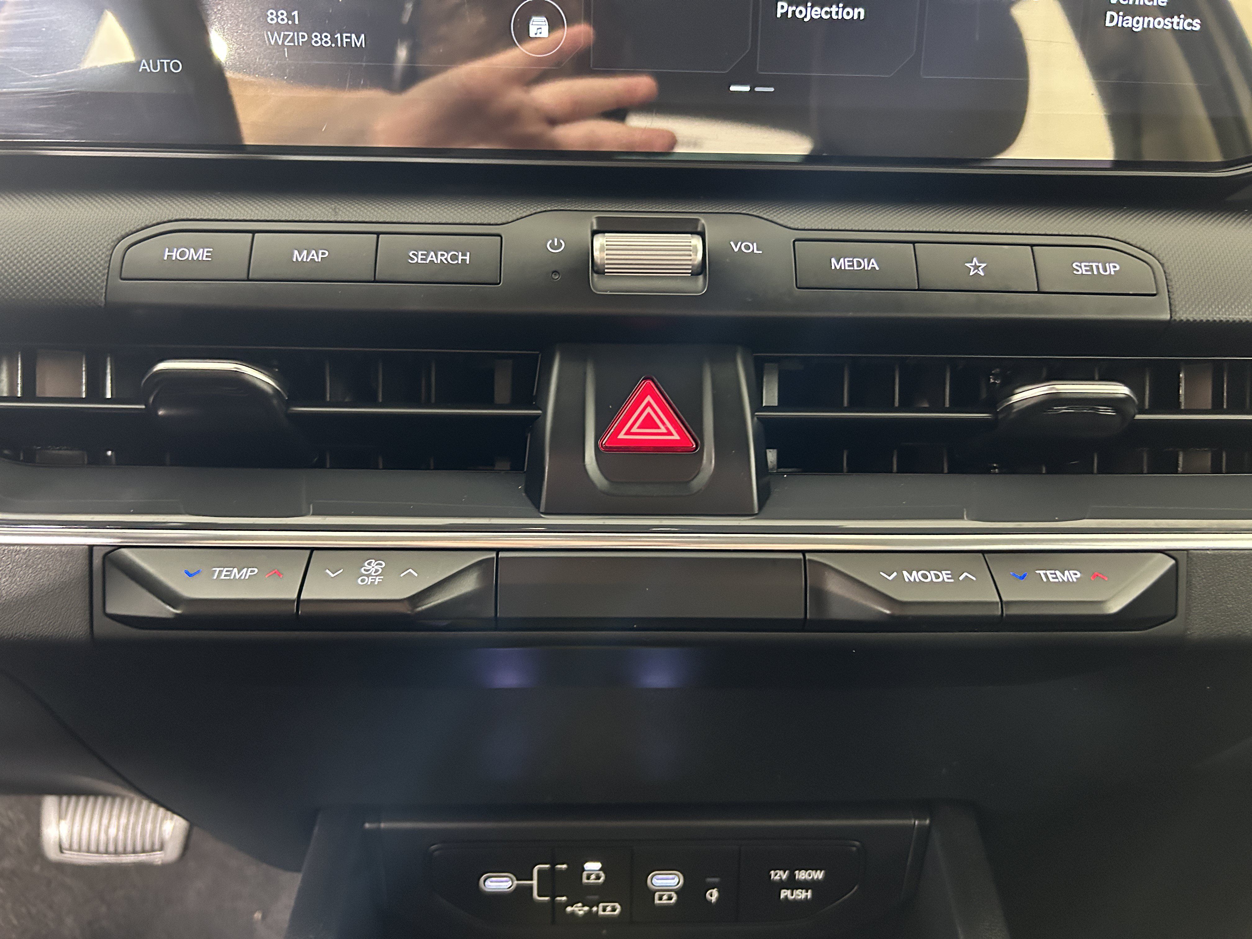 Used 2025 Kia K4 EX FWD image 17