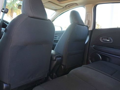 Used 2019 Honda HR-V EX image 13