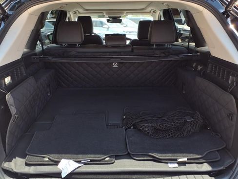 Certified 2025 MAZDA CX-70 Plug-In Hybrid w/ Premium Pkg image 8