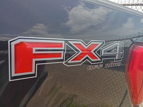 Certified 2021 Ford F150 Lariat AWD/4WD image 15