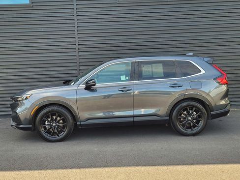 Used 2025 Honda CR-V Sport image 3