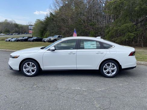 New 2026 Honda Accord LX image 2