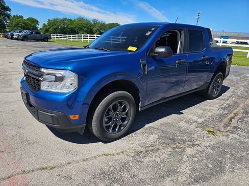 Used 2024 Ford Maverick XLT FWD image 3
