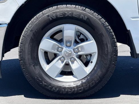 Used 2021 RAM 1500 Classic SLT RWD image 15