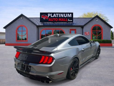 Used 2021 Ford Mustang Shelby GT500 w/ Technology Package RWD image 6