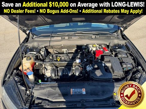 Used 2018 Ford Fusion SE image 25