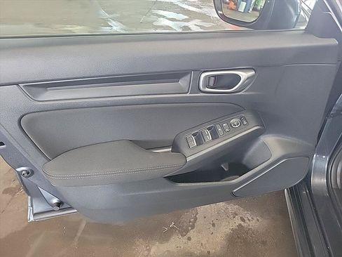 Used 2023 Honda Civic LX image 14