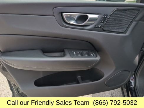Used 2021 Volvo XC60 T5 Inscription AWD/4WD image 10