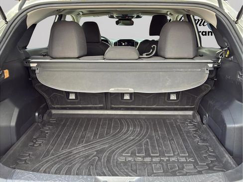 Used 2024 Subaru Crosstrek 2.0i Premium image 10