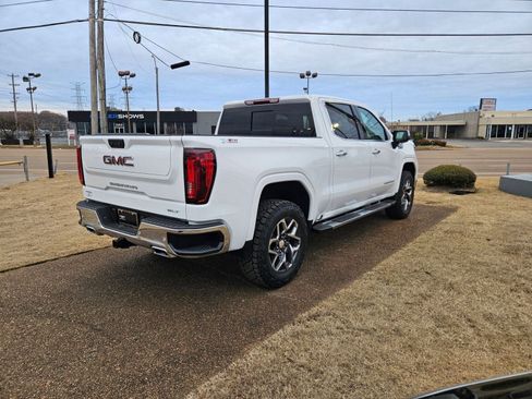 New 2026 GMC Sierra 1500 SLT w/ SLT Premium Plus Package image 6