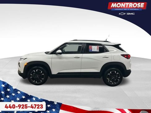 Used 2023 Chevrolet TrailBlazer LT w/ Convenience Package image 2