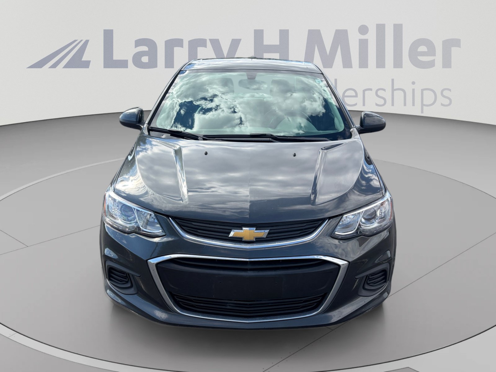 Used 2017 Chevrolet Sonic Premier FWD image 8
