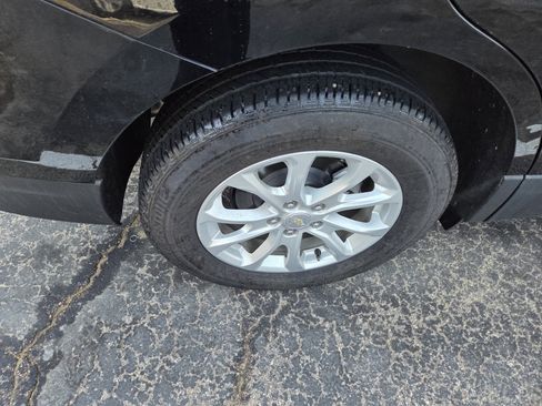 Used 2021 Chevrolet Equinox LT image 12