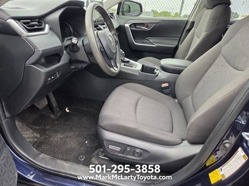 Used 2023 Toyota RAV4 XLE FWD image 5