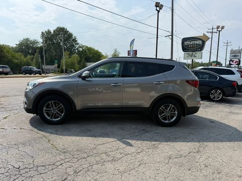 Used 2017 Hyundai Santa Fe Sport AWD/4WD image 2
