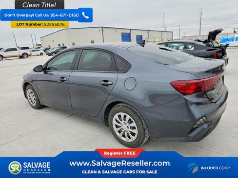 Used 2024 Kia Forte LX FWD image 3