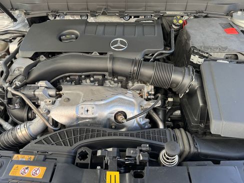 Certified 2020 Mercedes-Benz GLB 250 image 32
