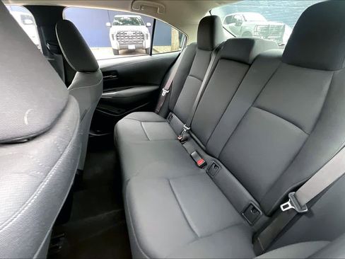 Used 2024 Toyota Corolla LE FWD image 20