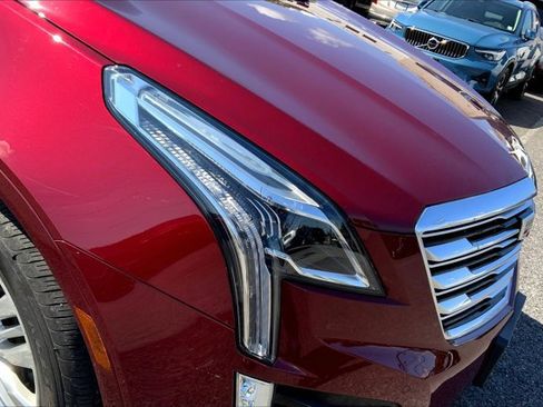 Used 2018 Cadillac XT5 Premium Luxury image 28