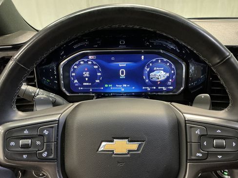 Used 2026 Chevrolet Silverado 1500 High Country AWD/4WD image 17