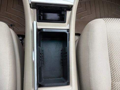 Used 2006 Toyota Highlander Sport image 38