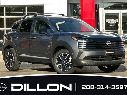 Used 2026 Nissan Kicks SV w/ SV Premium Package AWD/4WD image 2