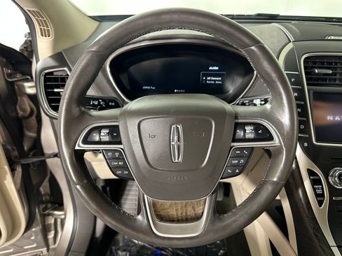 Used 2020 Lincoln Nautilus Reserve w/ Class II Trailer Tow Package AWD/4WD image 26