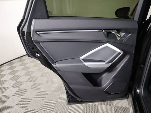 Used 2023 Audi Q3 2.0T Premium Plus image 27
