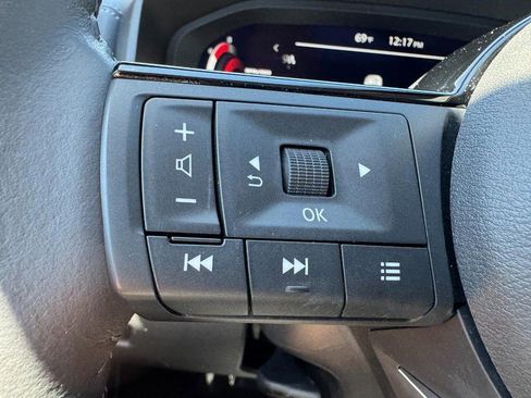 Used 2023 Nissan Rogue Platinum w/ Platinum Premium Package AWD/4WD image 18