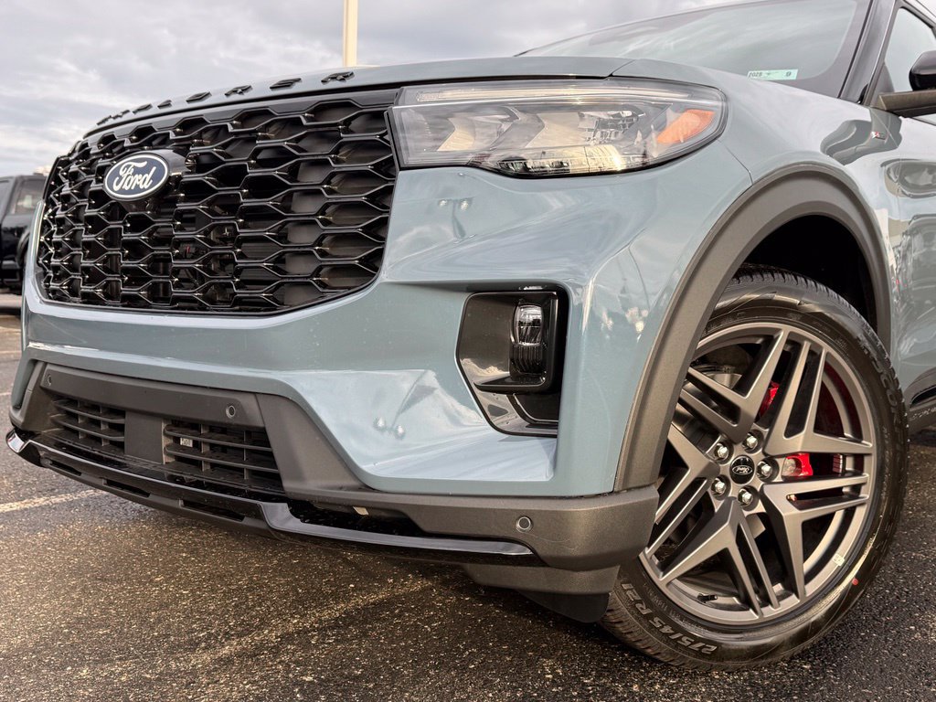 New 2027 Ford Explorer ST-Line w/ Premium Package AWD/4WD image 35